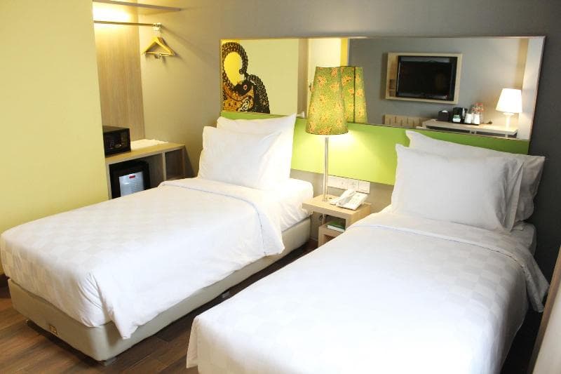 Pesonna Hotel Gresik 4