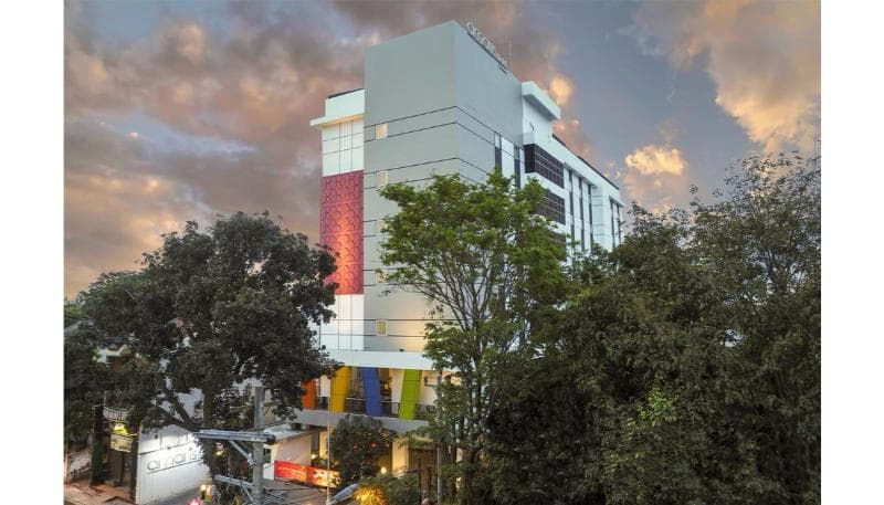 Amaris Hotel Sriwedari Solo photo 1