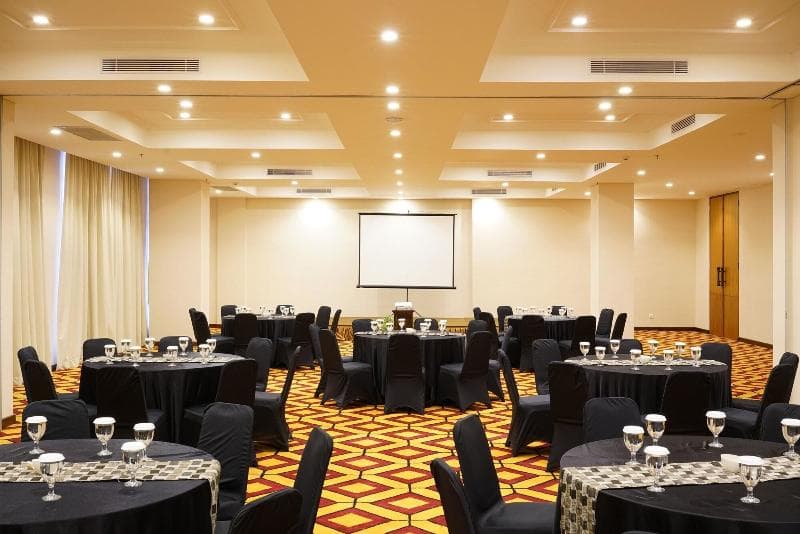 Wimarion Hotel Semarang photo 1