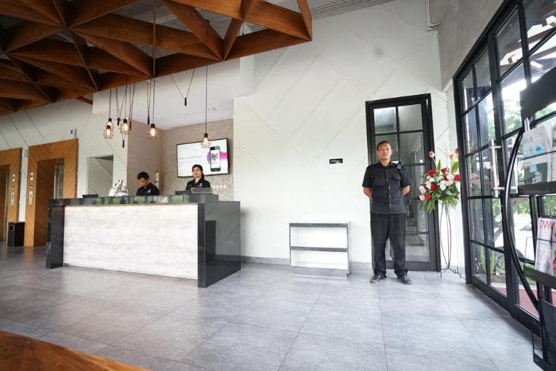 Cleo Hotel Jemursari 2