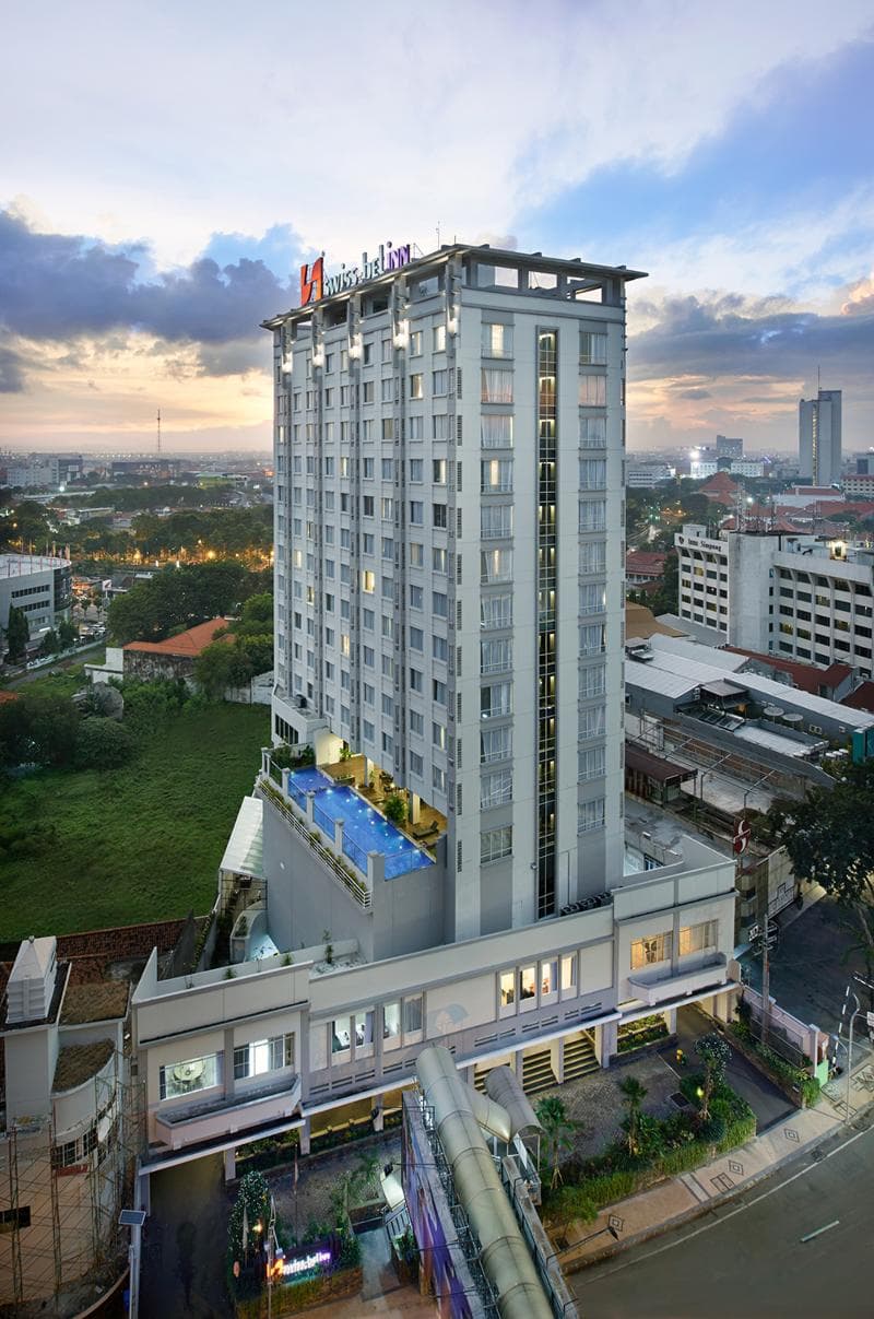 Swiss-Belinn Tunjungan photo 1