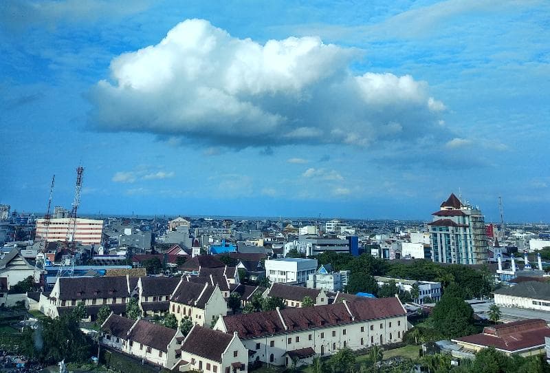 Swiss-Belhotel Makassar 3