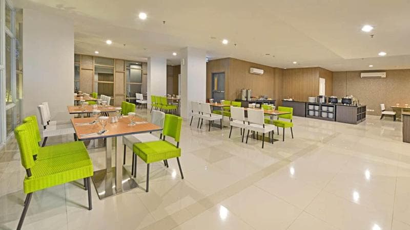 Whiz Prime Hotel Hasanuddin Makassar 3