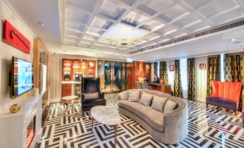 Madera Hollywood 2