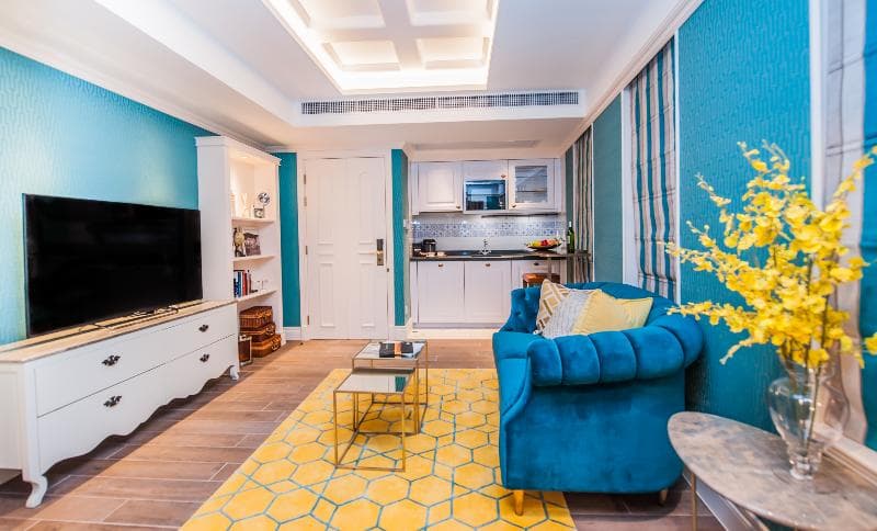 Madera Hollywood 4