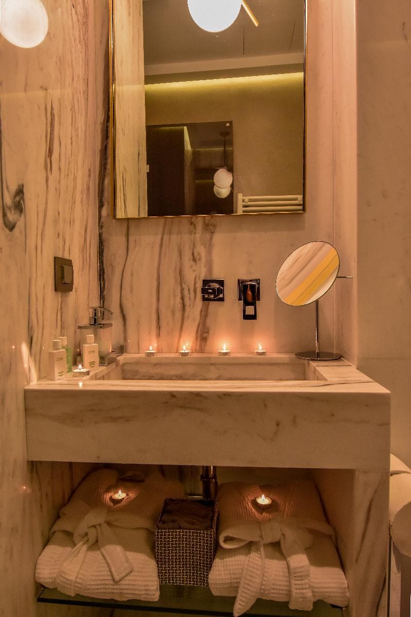 Consolato Boutique 5