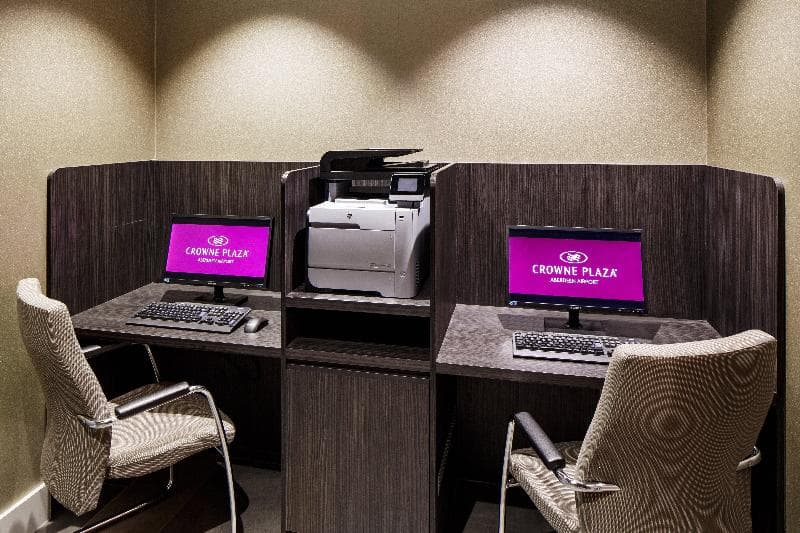 Crowne Plaza Aberdeen Airport 4