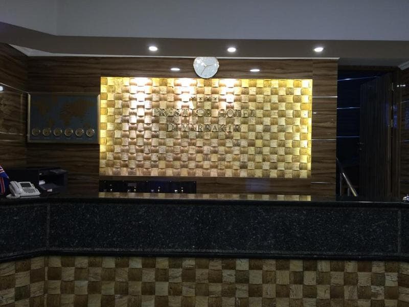 Prestige Hotel 3