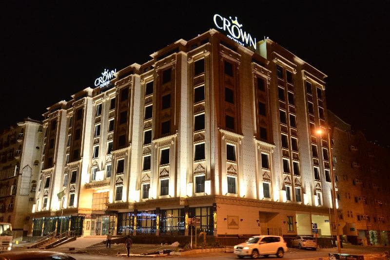 Crown Town Hotel 2