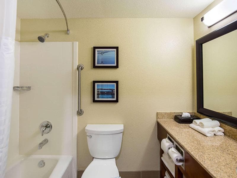 Comfort Inn Arcata-Humboldt Area photo 1