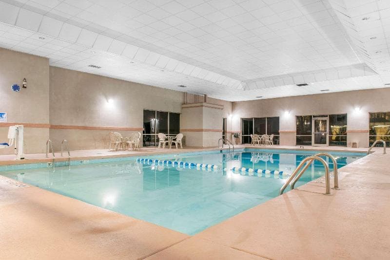 Clarion Inn Dayton Airport 2