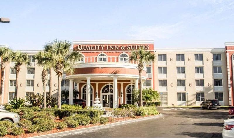 Quality Inn & Suites Heritage Park 4