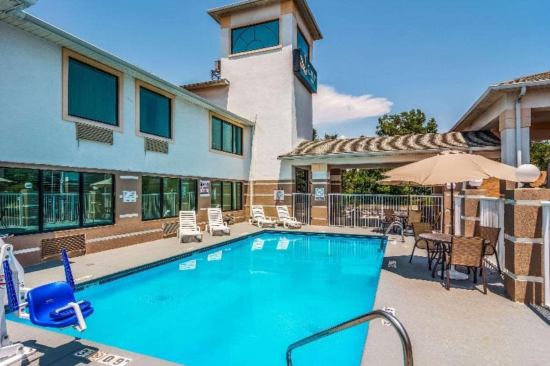 Quality Inn Sandersville 5