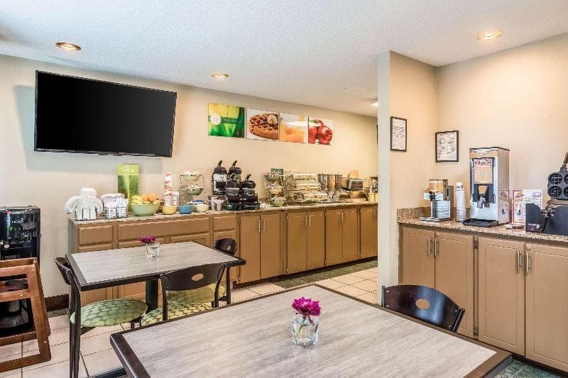 Quality Inn Sandersville photo 1