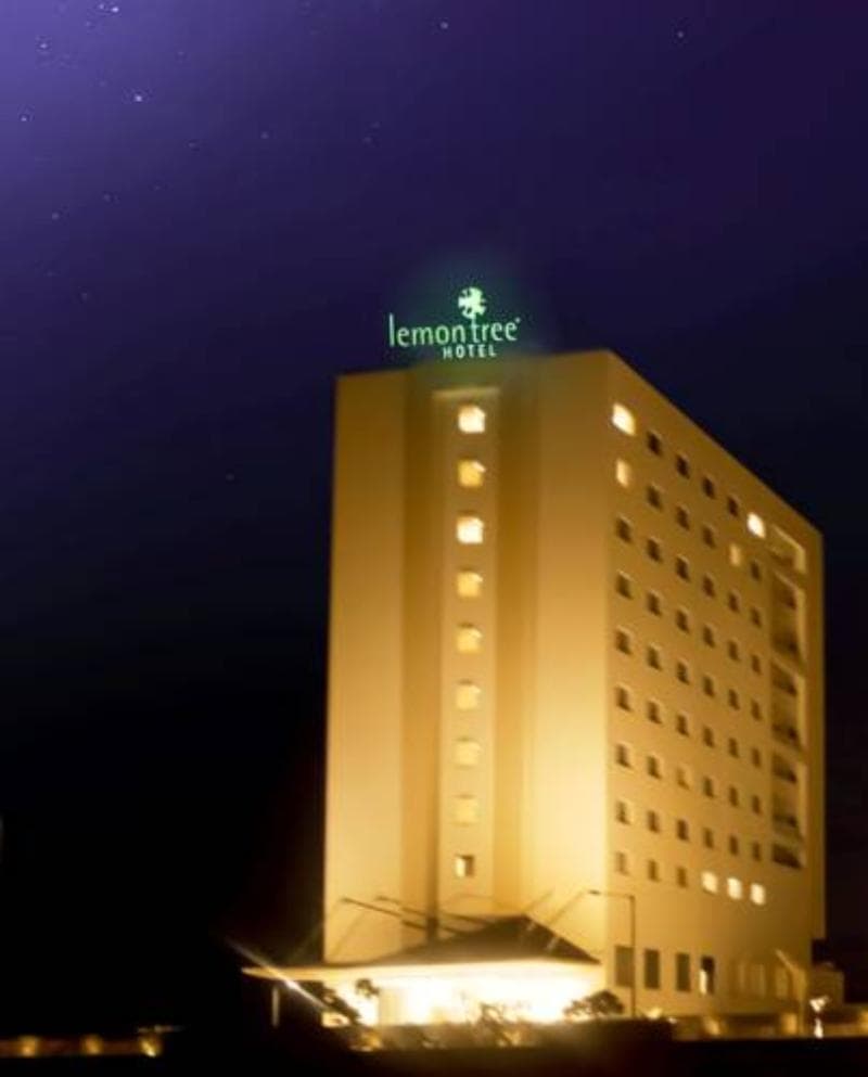 Lemon Tree Hotel Sector 60 Gurugram photo 1