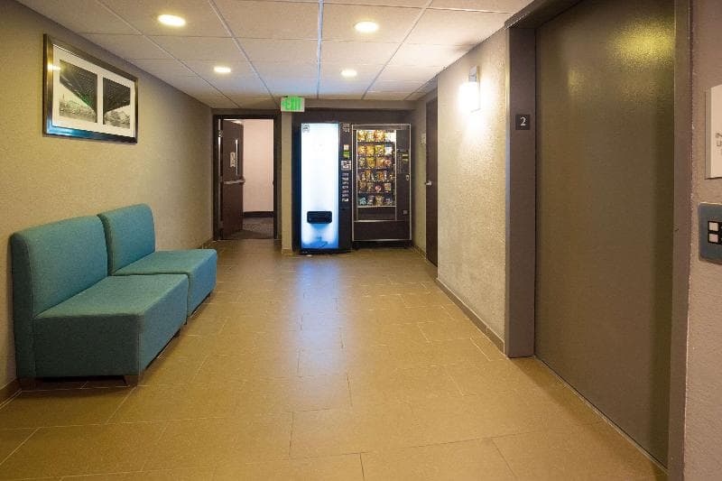 Quality Inn & Suites 4
