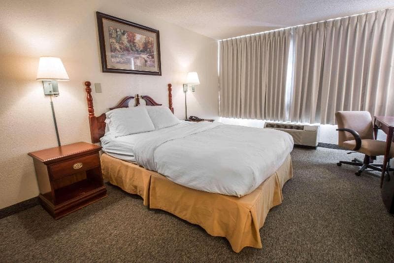 Quality Inn 3