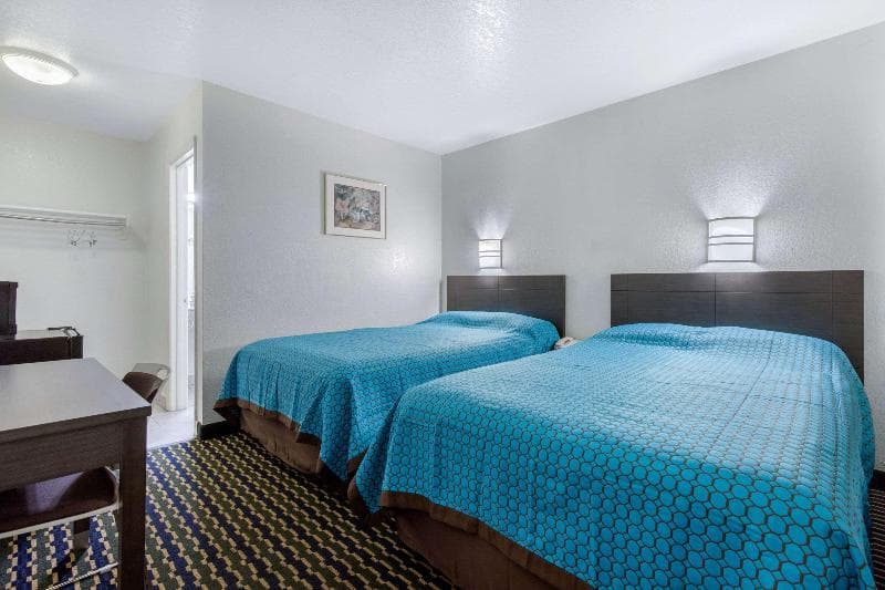 Rodeway Inn Winston Salem Route 52 2