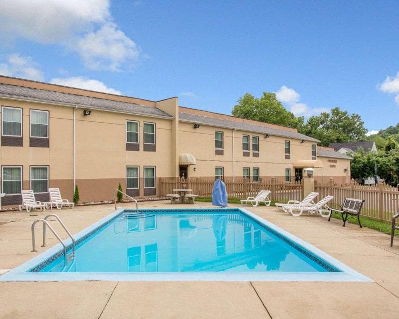 Comfort Inn 5