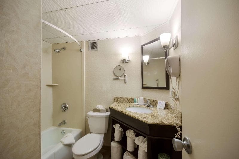 Exton Hotel & Conference Center 3