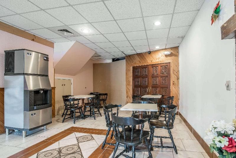 Rodeway Inn Bellows Falls 5