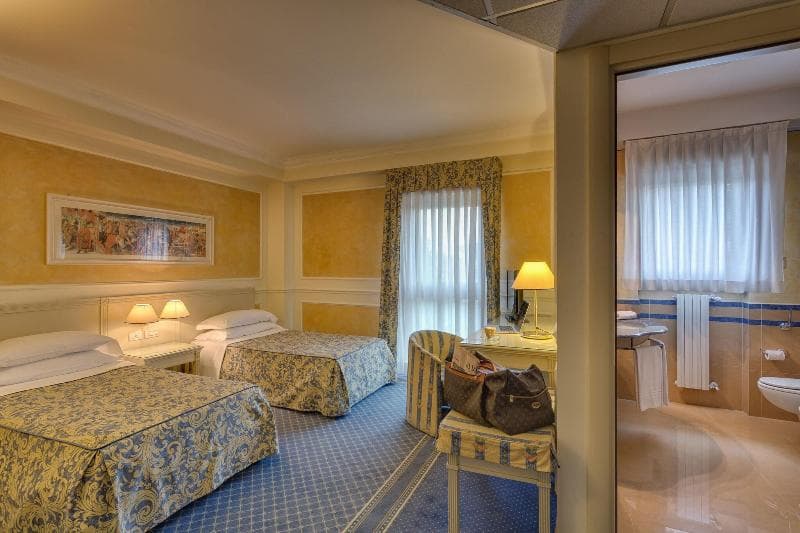 Continental Hotel Brescia 3