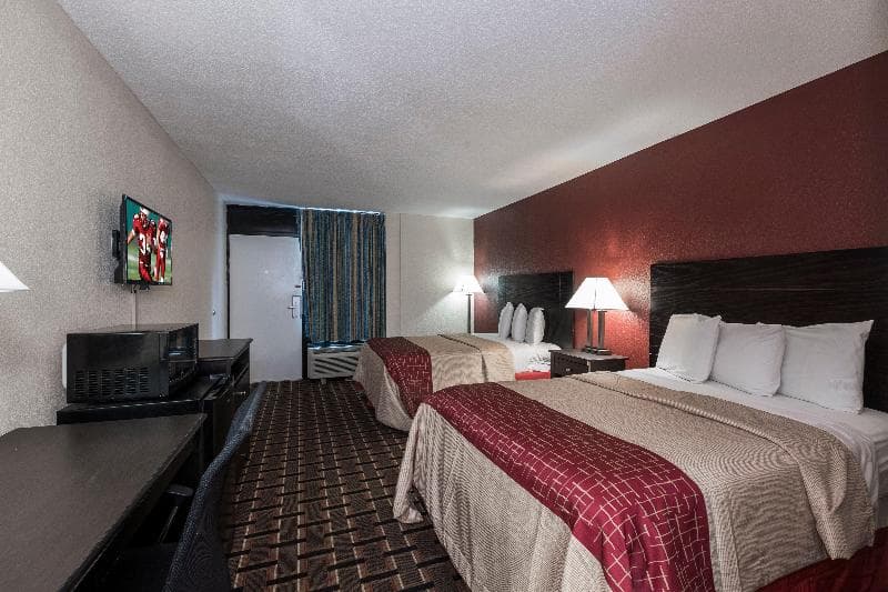 Red Roof Inn Mobile - Midtown 3