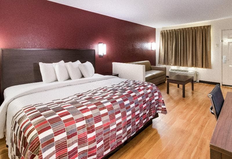 Red Roof Inn & Suites Commerce - Athens 5