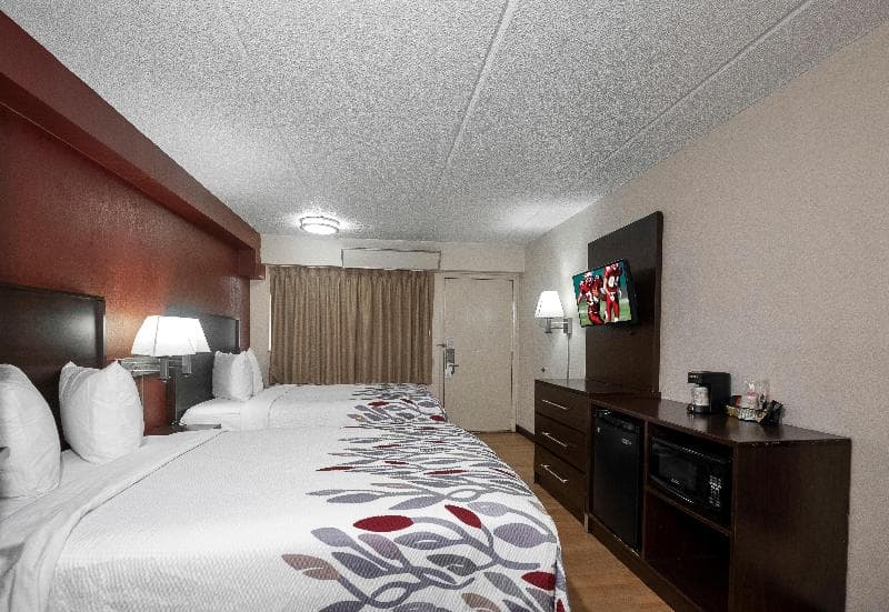 Red Roof Inn Champaign - University 3