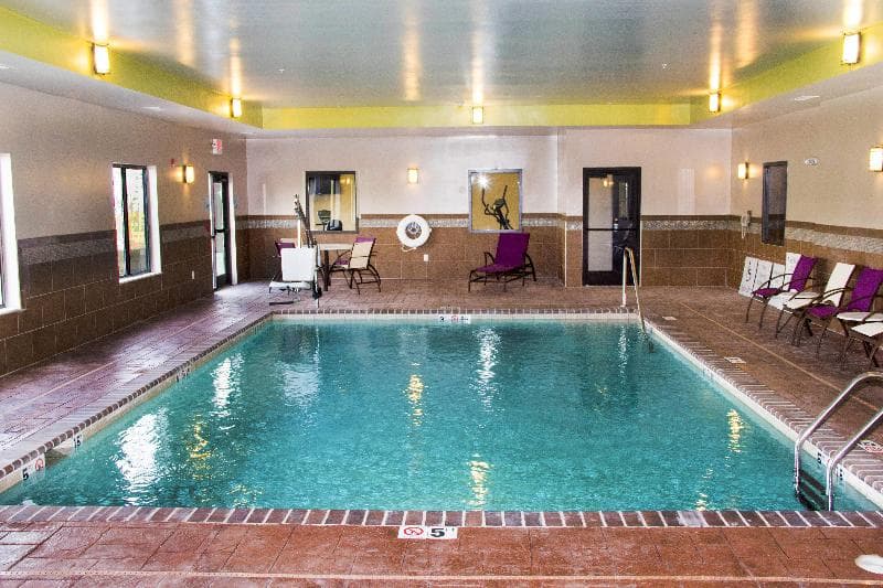 Holiday Inn Express And Suites Sikeston photo 1