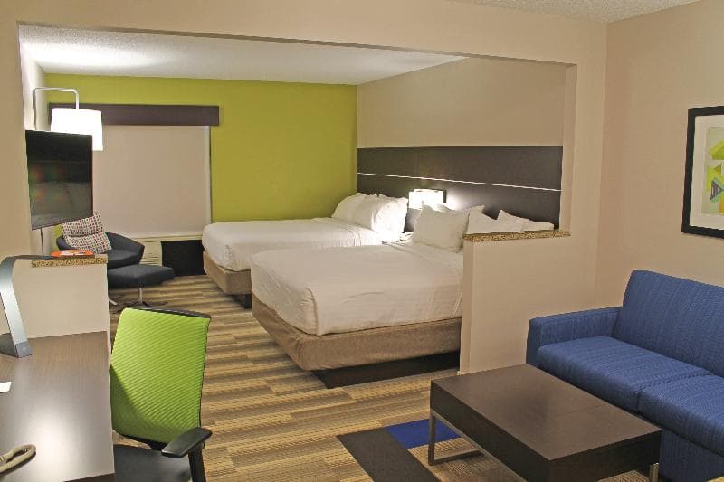 Holiday Inn Express And Suites Cape Girardeau I 55 4