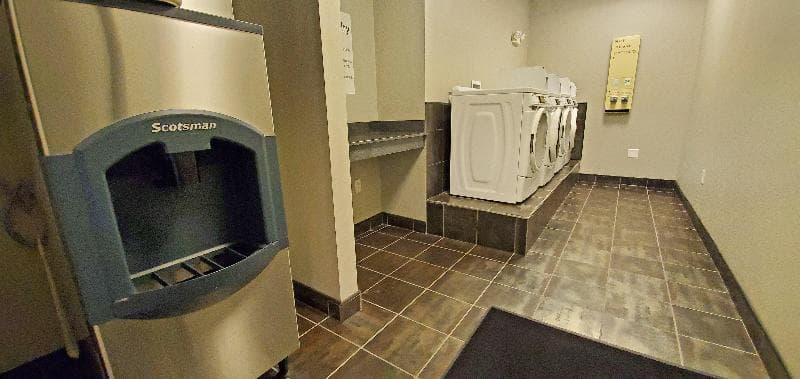 Holiday Inn Express Kearney 3