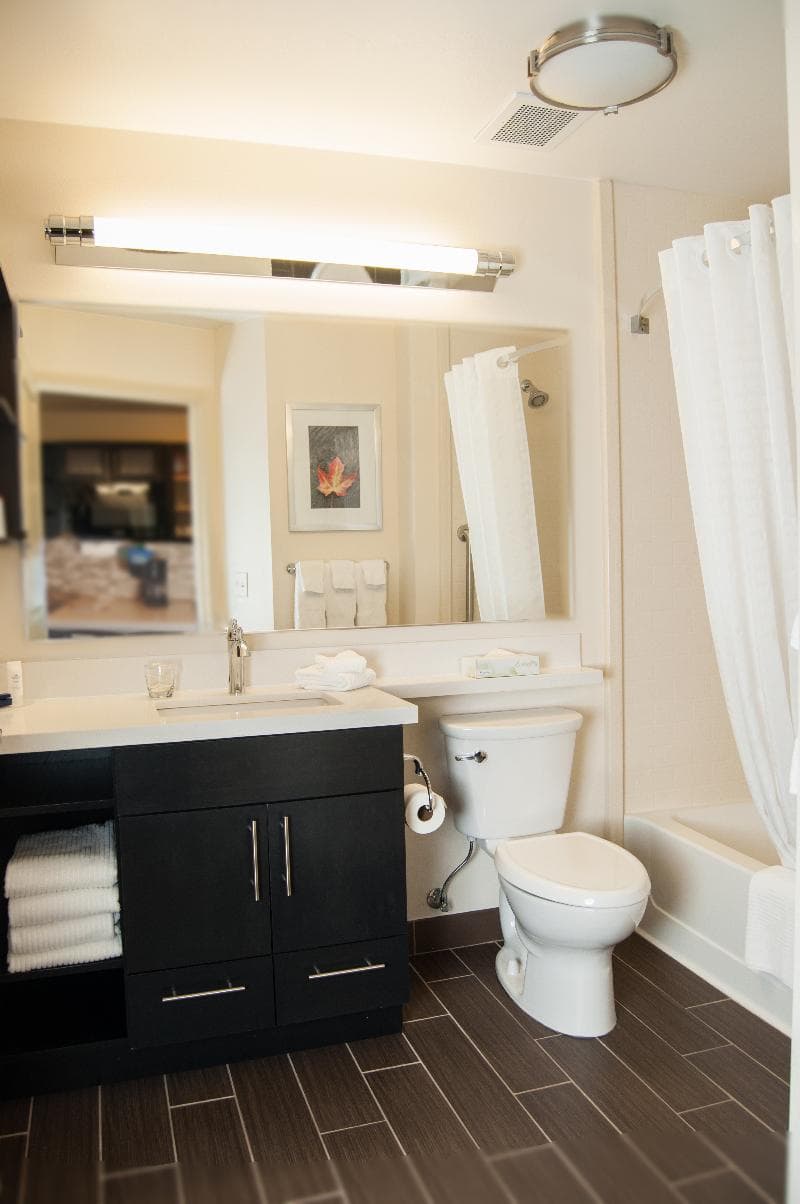 Candlewood Suites Fort Collins 3