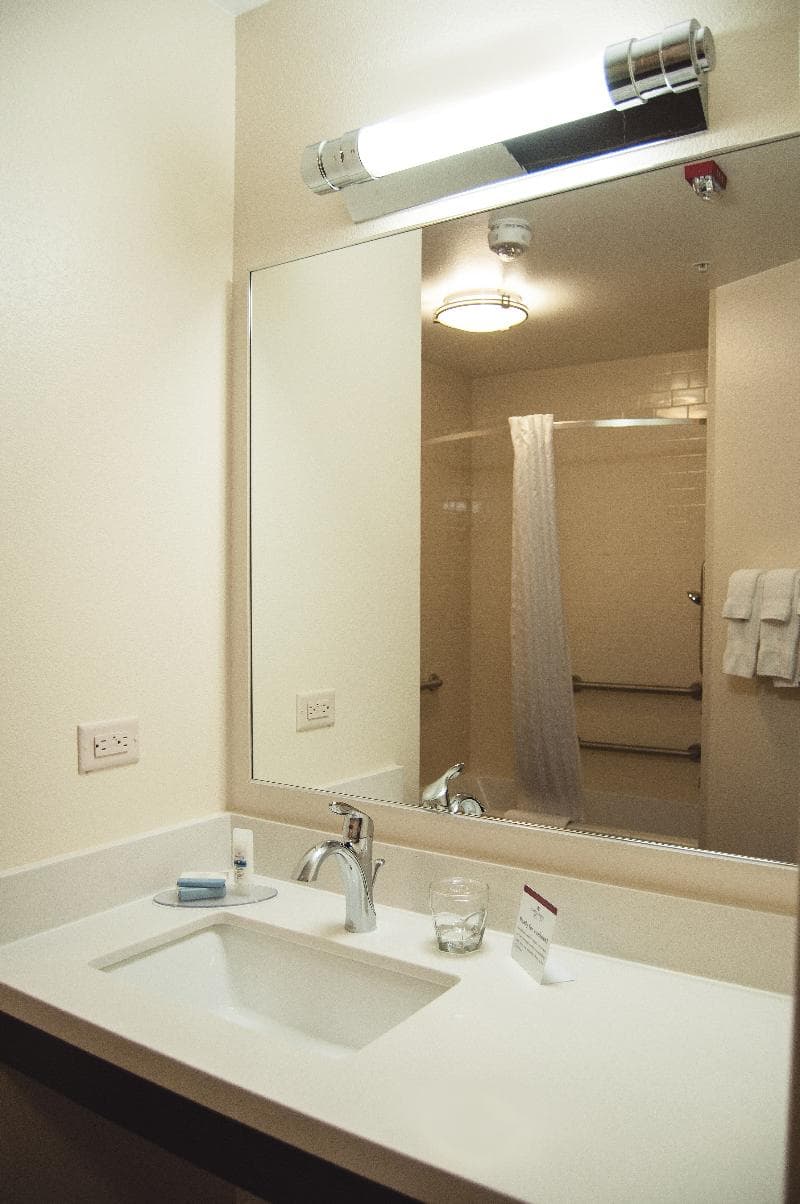 Candlewood Suites Fort Collins 5