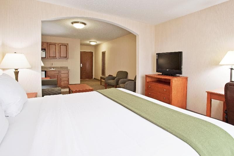 Holiday Inn Express And Suites Howell photo 1