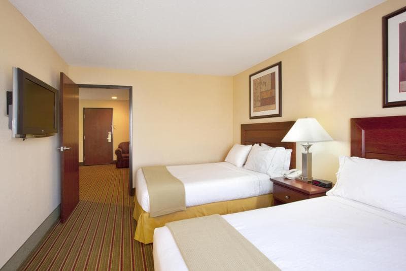 Best Western Plus Bourbonnais Hotel & Suites photo 1