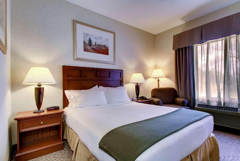 Baymont by Wyndham Kirksville University Area 5