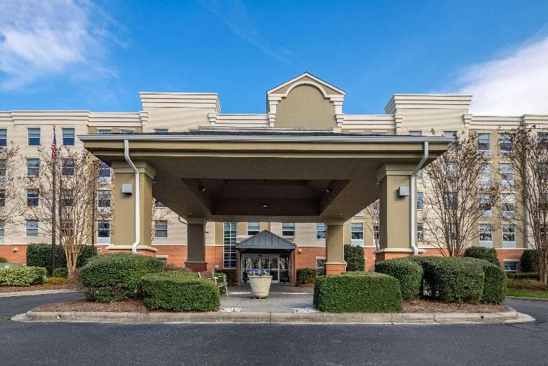 Comfort Suites Near Birkdale Village- Huntersville 3