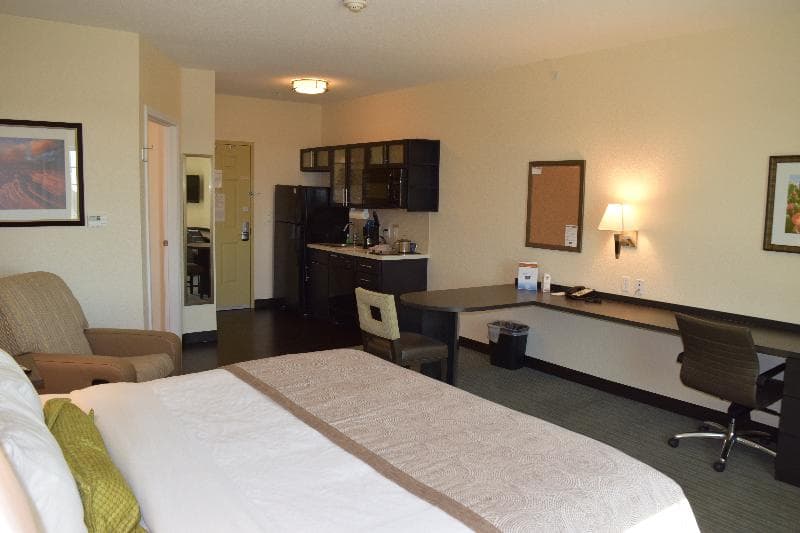 Candlewood Suites Monahans 5