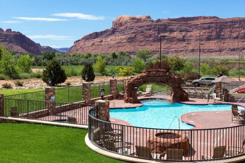 Holiday Inn Express & Suites Moab 5