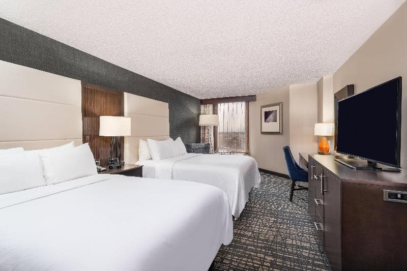 Crowne Plaza Annapolis 4