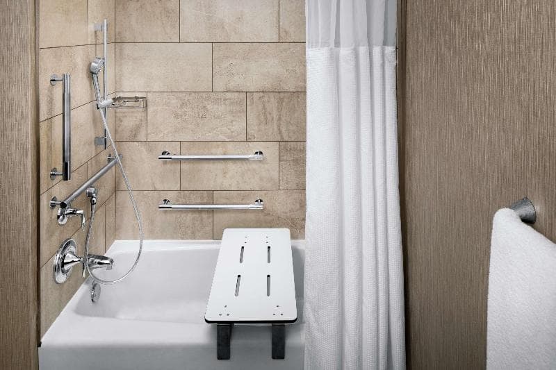 DoubleTree by Hilton Nashua 4
