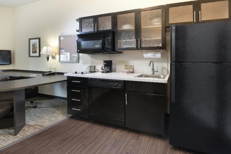 Candlewood Suites Odessa 5
