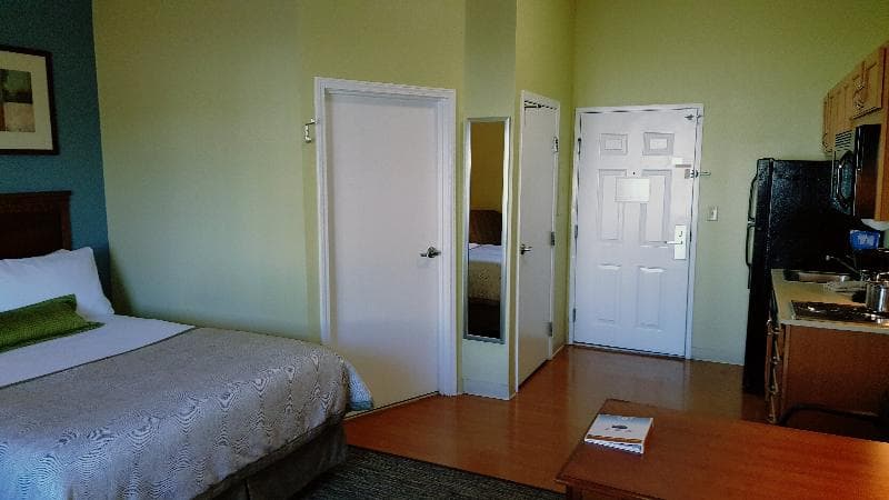 Candlewood Suites Oklahoma City Moore 5