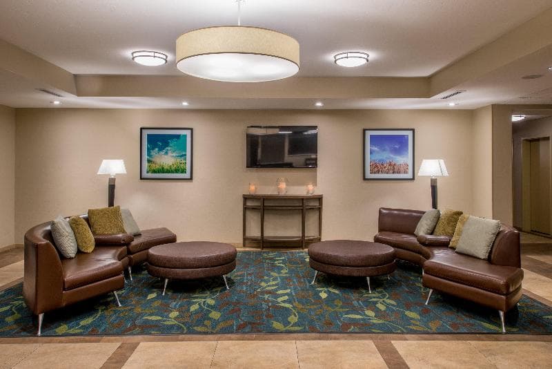 Candlewood Suites Midwest City 5