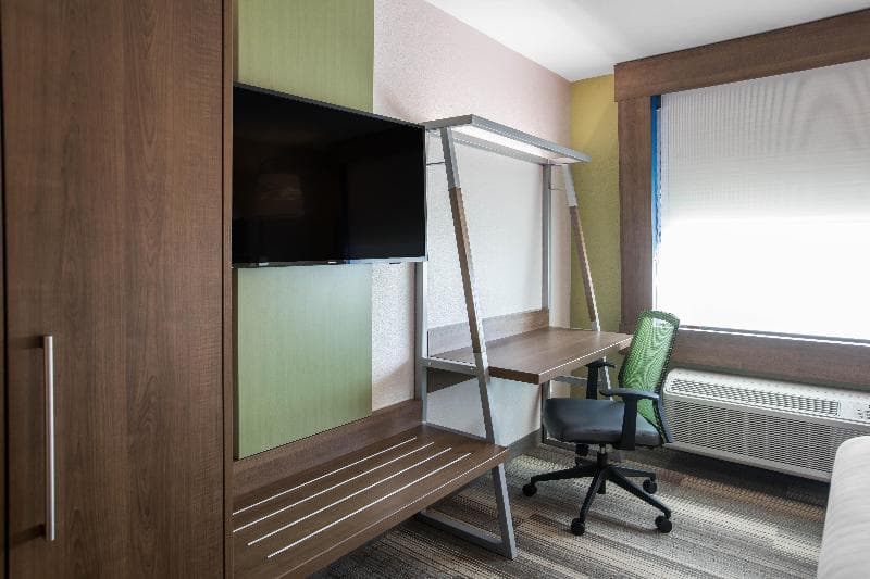 Holiday Inn Express And Suites Ludington photo 1