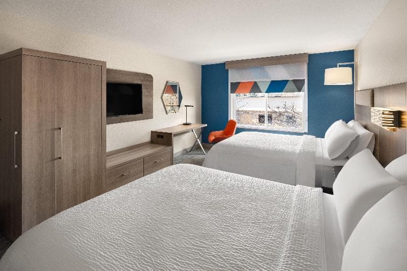 Holiday Inn Express And Suites Cherry Hills photo 1