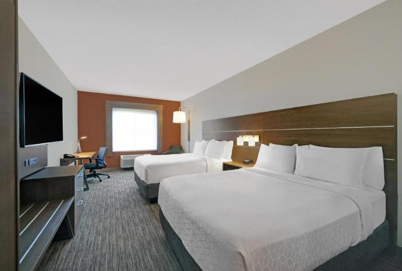 Holiday Inn Express And Suites Newport 4