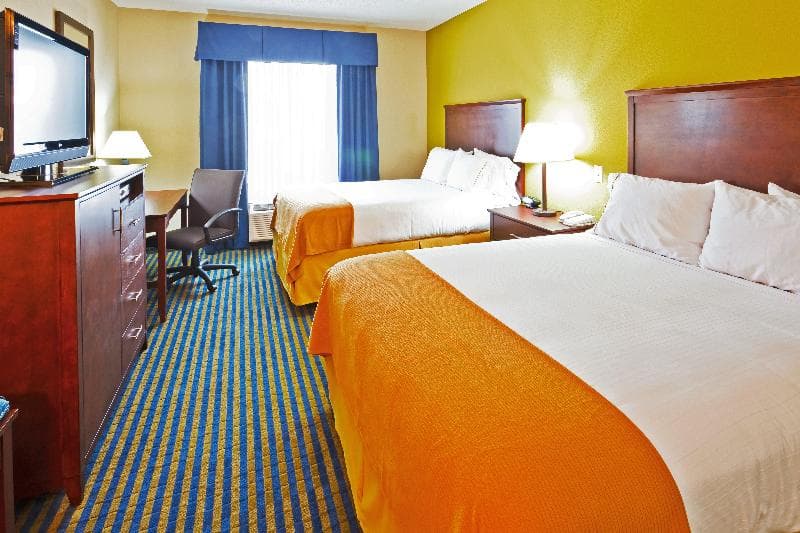 Holiday Inn Express And Suites Ooltewah Springs Ch photo 1