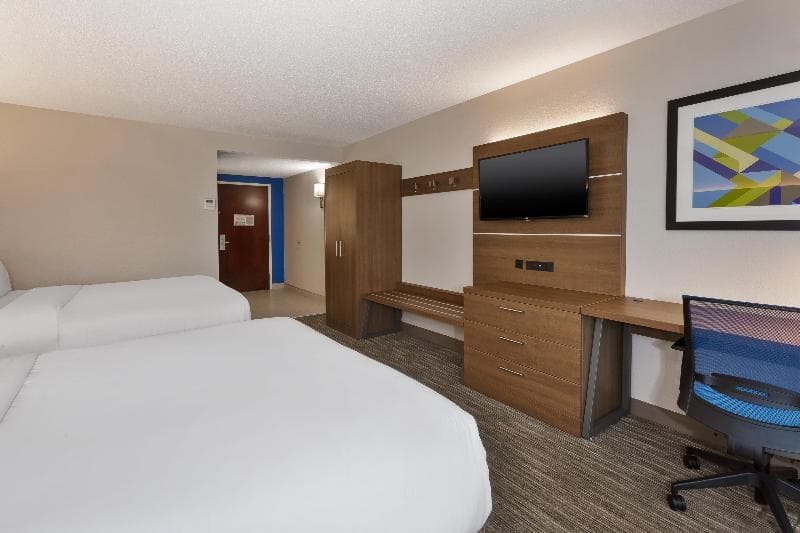 Holiday Inn Express And Suites Chesapeake 4